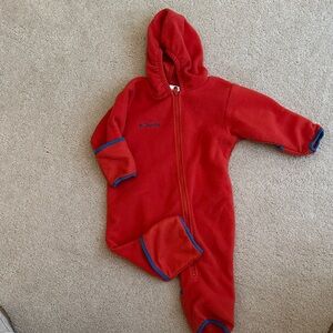 Columbia Red Fleece Bunting